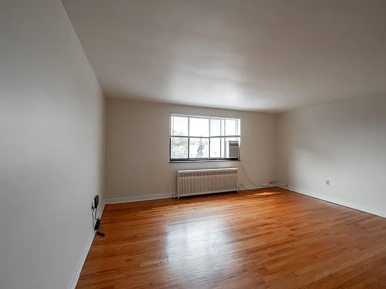 5540 5th Ave — Photo 26