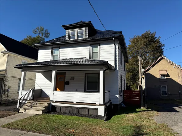 202 Cleveland Ave, Endicott, NY 13760