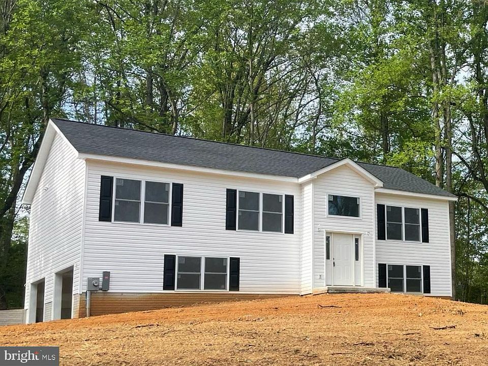 1st image of 224 Dawn Ln