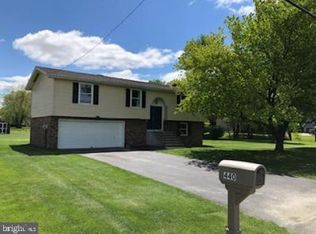 440 Westminster Ave, Hanover, PA 17331