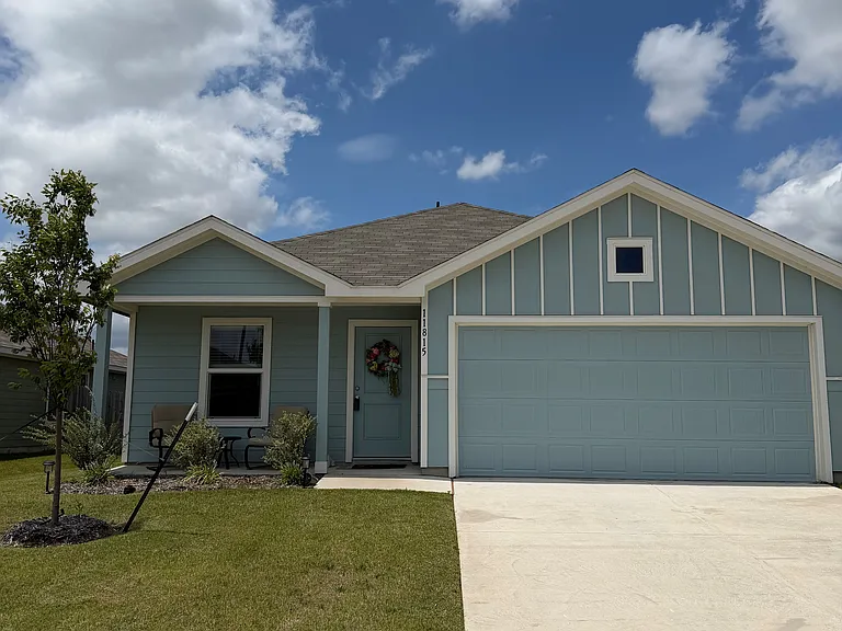 11815 Hermosa Ln — Photo 1