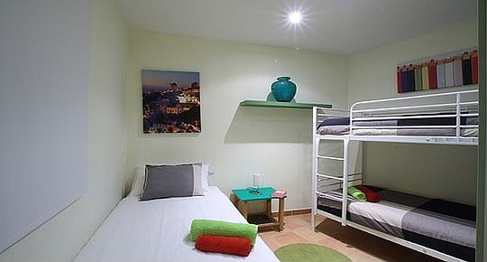 4th image of 2001 Sacramento St APT 4
