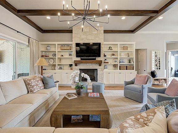 5th image of 2603 S Loblolly Ln
