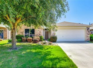 328 Chinaberry Ln, Fate, TX 75087