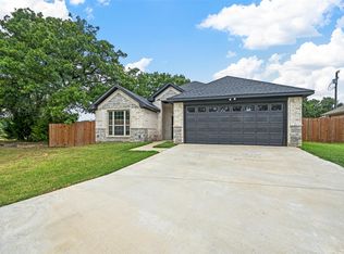 2792 Rodeo Dr, Quinlan, TX 75474