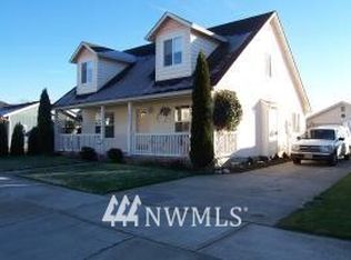 15414 Daffodil Street Ct E, Sumner, WA 98390
