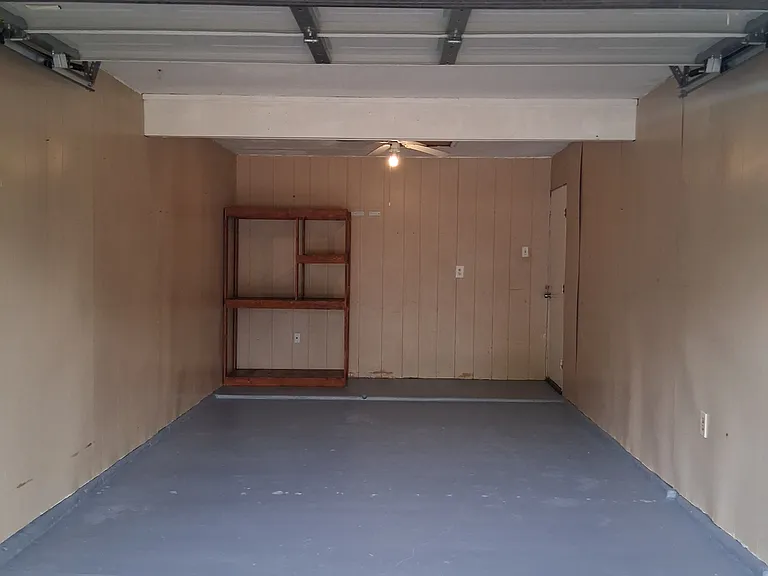 563 Cumberland Dr — Photo 24