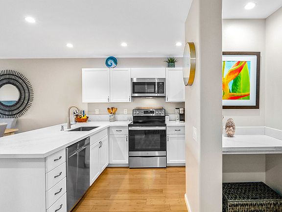 2nd image of 3950 Kalai Waa St APT A201