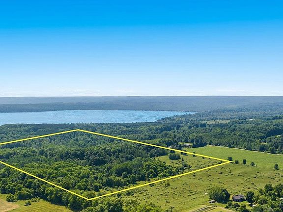 2nd image of 9490 Elk Lake Rd
