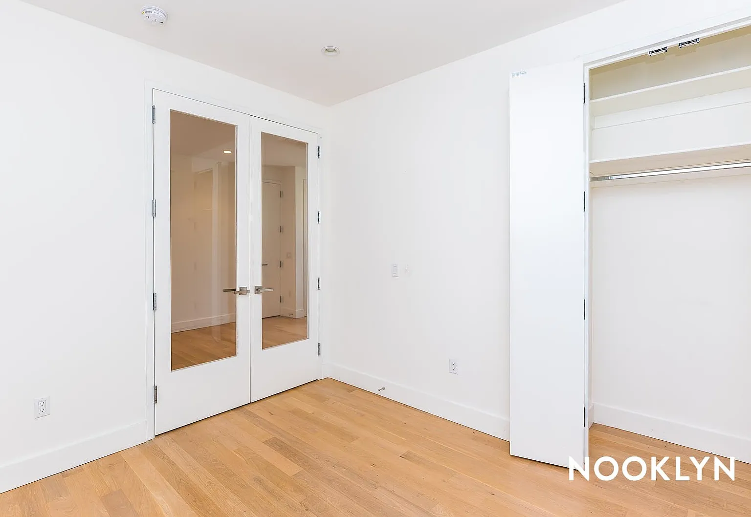 829 Willoughby Avenue — Photo 4