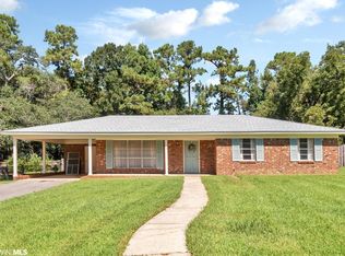 105 Windsor Dr, Daphne, AL 36526