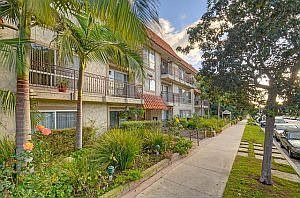 1st image of 11656 Montana Ave APT 310