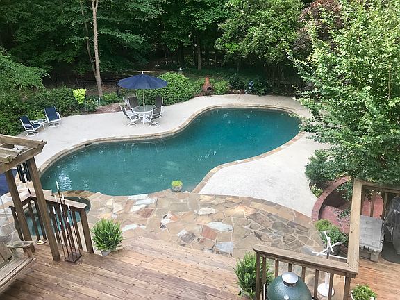 25k gallon saltwater pool