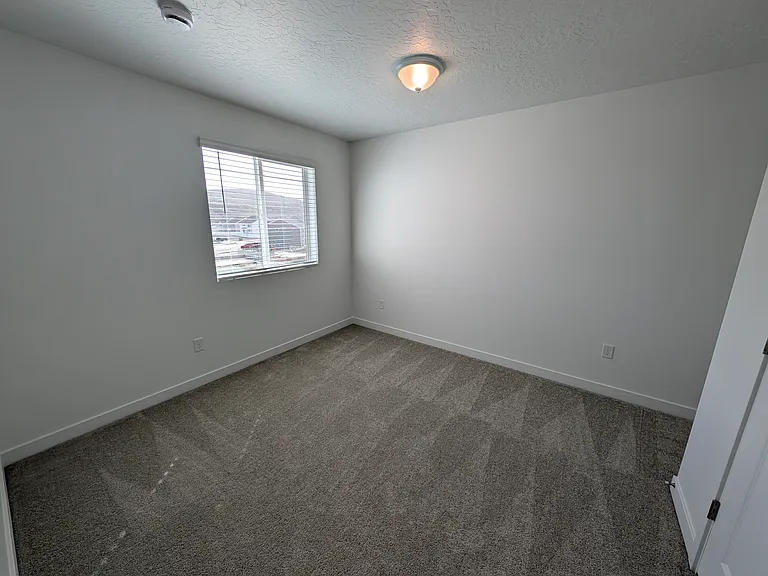 1578 W Viola Ln — Photo 28
