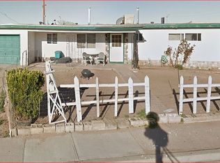 469 63rd St NW, Albuquerque, NM 87105