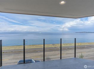 1300 Alki Ave SW APT 201, Seattle, WA