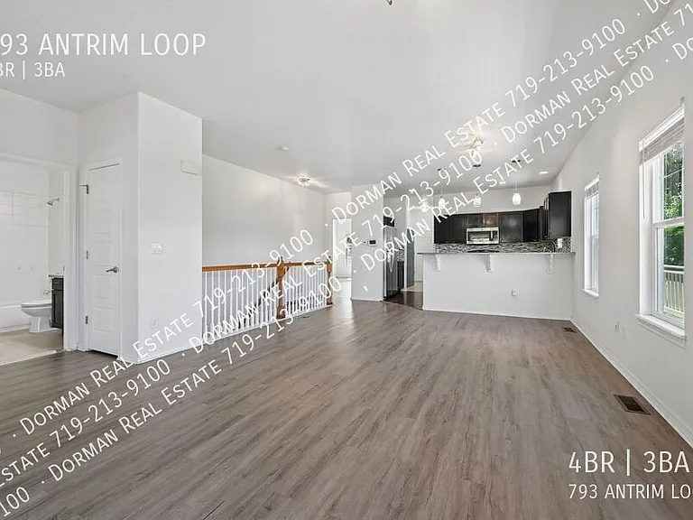 793 Antrim Loop — Photo 9