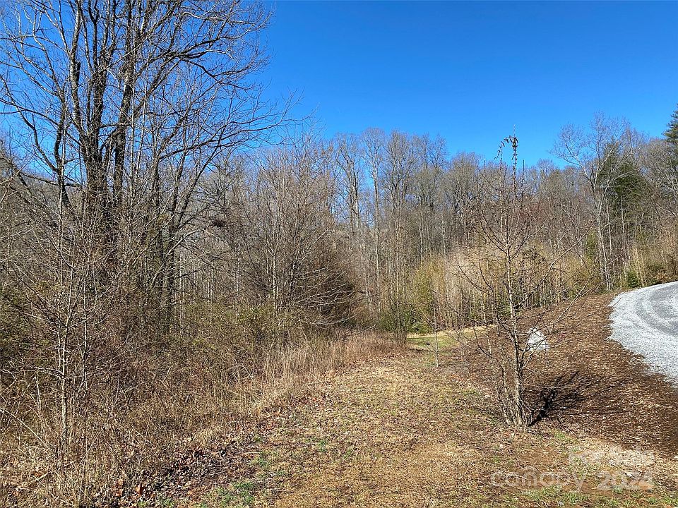 1st image of L13r Londonderry Cir #13R