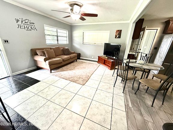 5th image of 10162 HERNDON Road