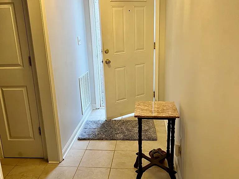 300 Landing Dr — Photo 15