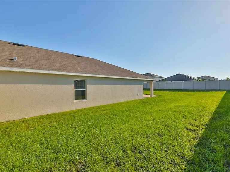 16782 Carlton Pond St — Photo 35