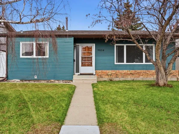 9834 167a Ave NW, Edmonton, AB T5X 2Z2