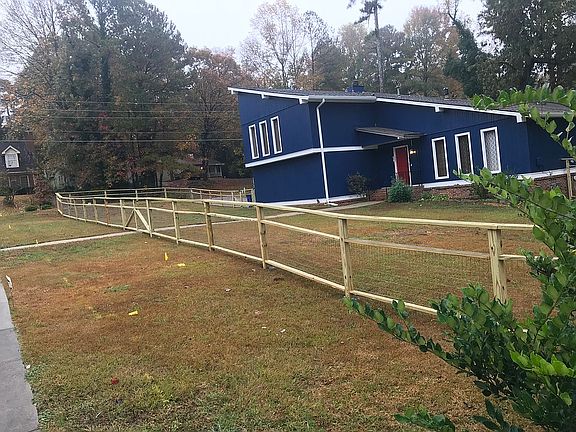 5th image of 795 Rockborough Dr