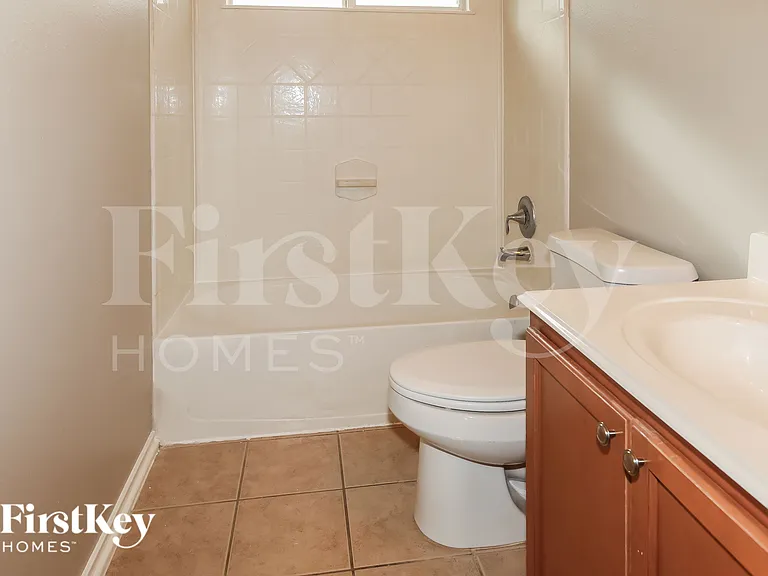 1442 Natural Pine Trl — Photo 17