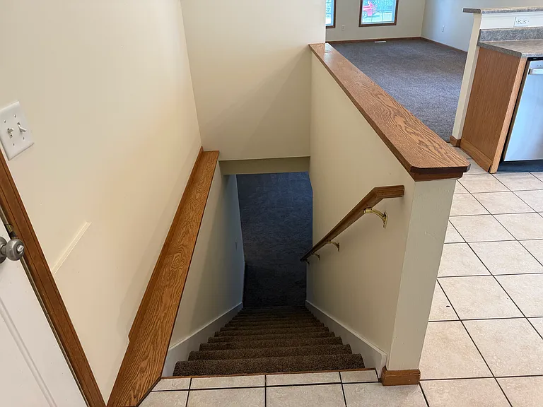 6176 Cross Bend Ct — Photo 13