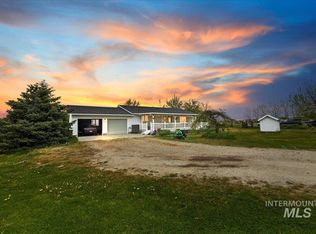 5925 Cascade Rd, Emmett, ID 83617