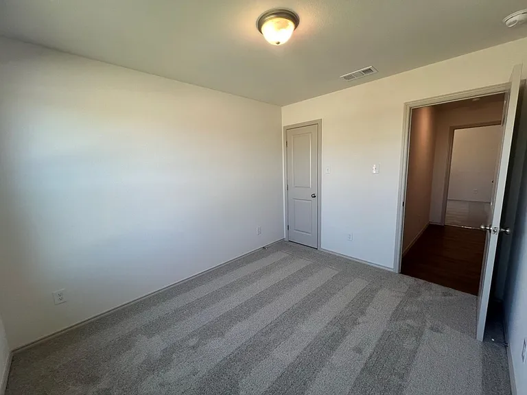 2613 Crescent Pl #1103 — Photo 18