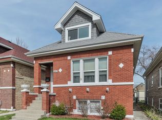 1533 Elmwood Ave, Berwyn, IL 60402