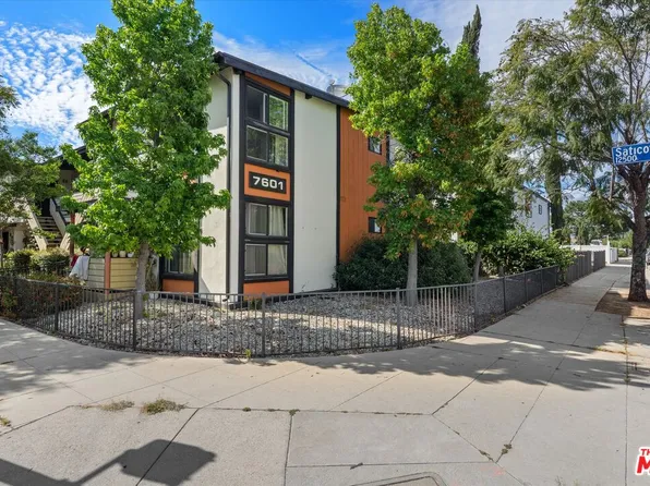 7601 Whitsett Ave, North Hollywood, CA 91605
