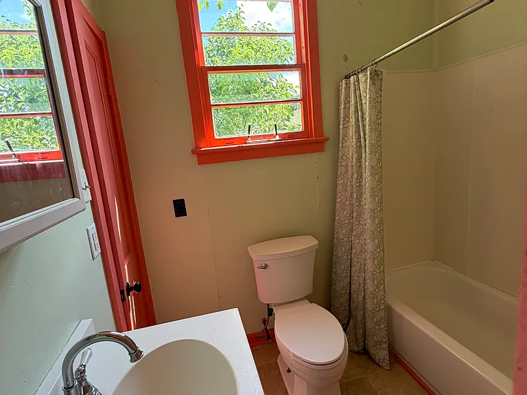 1432 N Dorgenois St #1 — Photo 5