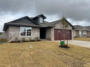 1771 NE 20th St, Newcastle, OK 73065
