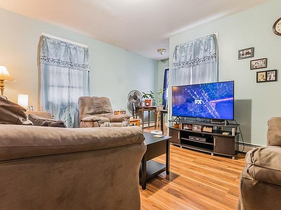 3rd image of 136 Almy St #3