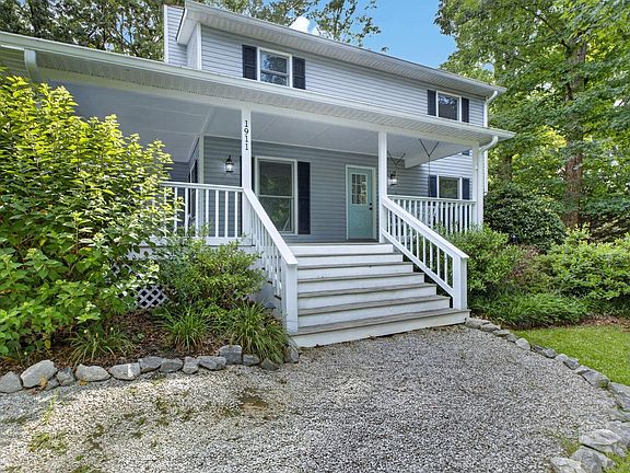2nd image of 1911 Sitton Hill Rd