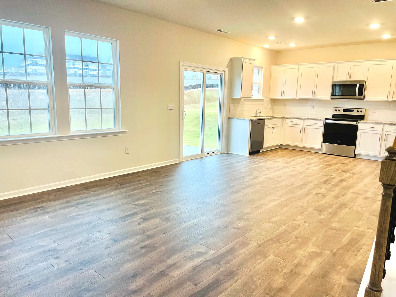 142 River Bank Rd — Photo 4