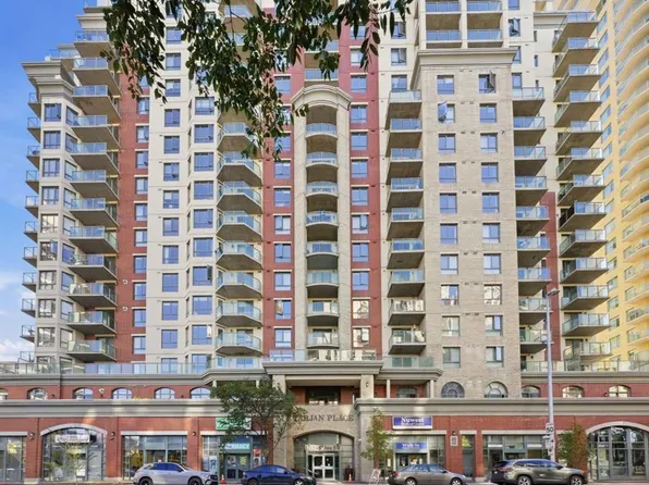 1111 N 6th Ave SW #212, Calgary, AB T2P 5M5
