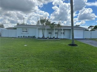 18194 Iris Rd, Fort Myers, FL 33967