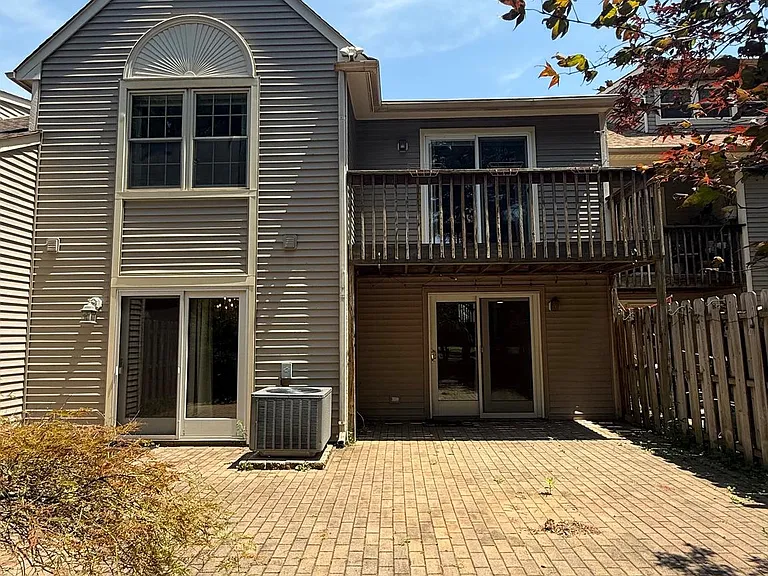 39 Majestic Way — Photo 2