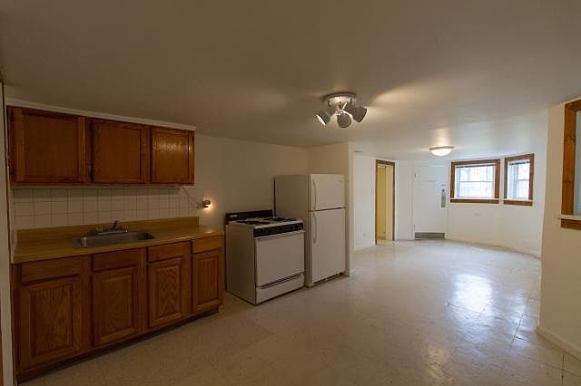 2nd image of 3100 N Kimball Ave #G