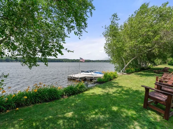 255 Bullard St, Walpole, MA 02081