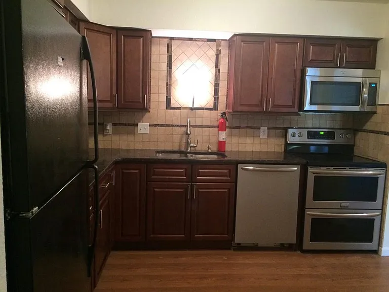19278 Northridge Dr #79 — Photo 8