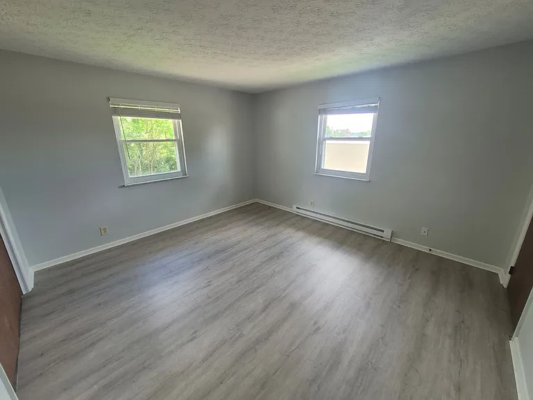 8340 E Main St — Photo 5