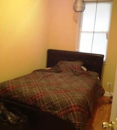 2nd image of 3863 W Flournoy St #3