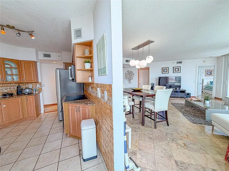 3370 Hidden Bay Dr #1814 — Photo 7