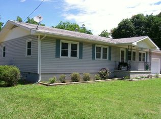 1717 6th St, Oswego, KS 67356