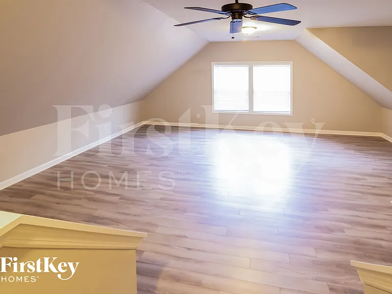 116 Scottswood Dr — Photo 14