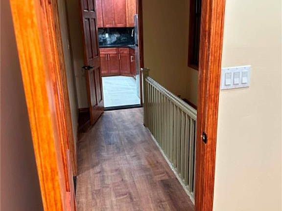 4th image of 9015 Bayview Pl Floor 2